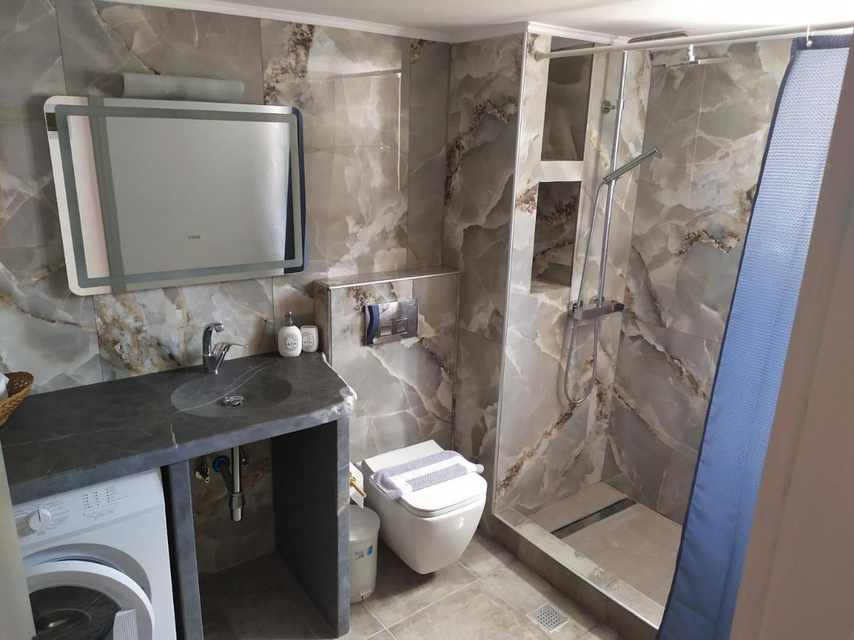 Apartment 94M2, Center Of Sitia, Wifi, 350M Beach Buitenkant foto
